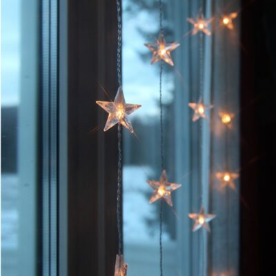 LED šviesos užuolaida „Žvaigždės“ 1x2M 50LED